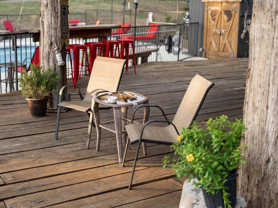 Stonegate Lodge 2 Queen Beds Fast Wifi 50" Tv Salt Water Pool Room #207 Eureka Springs Exteriér fotografie